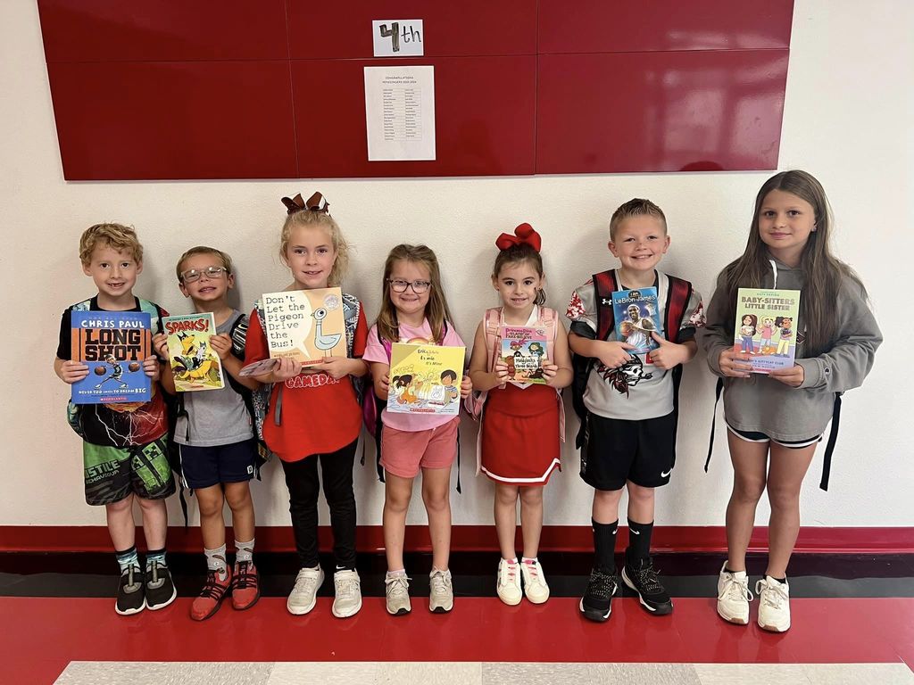 WES students were recognized for being exceptional Warriors this week! They got to choose a book from our book vending machine! Keep up the great work, Warriors! ❤️🪶